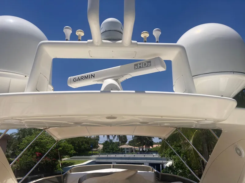 Slide: The Image of Azimut 80 Carat 2005 - 120
