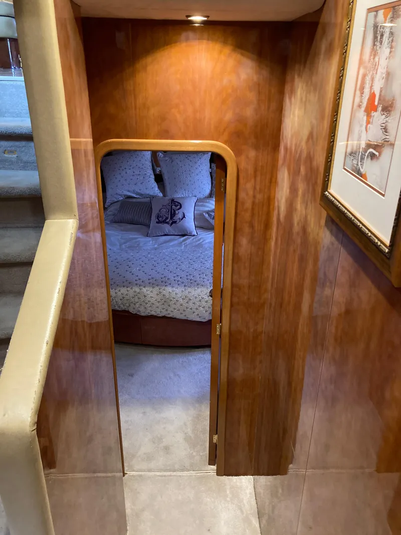 Slide: The Image of Azimut 80 Carat 2005 - 63