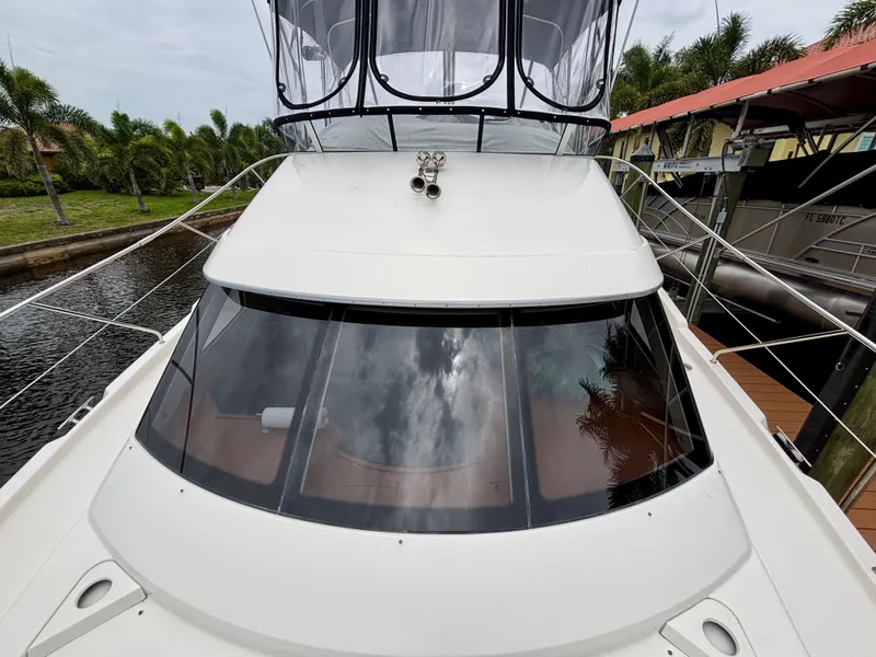 Slide: The Image of Silverton 39 Motor Yacht 2005 - 50