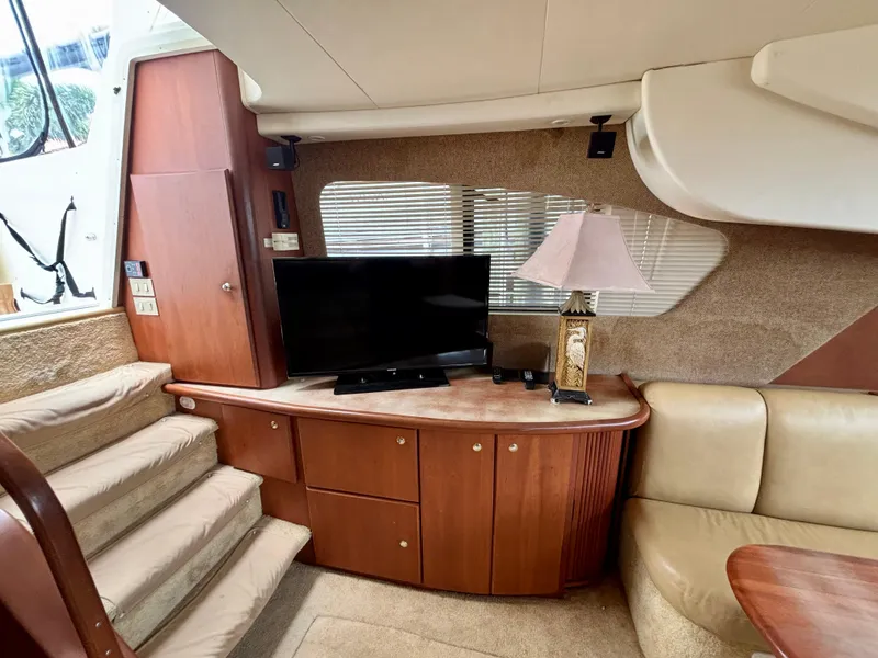 Slide: The Image of Silverton 39 Motor Yacht 2005 - 58