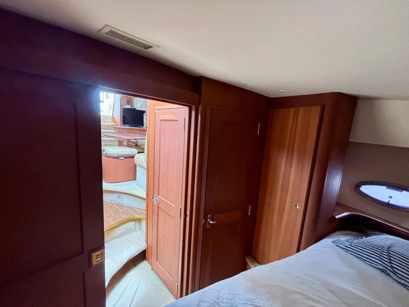 Slide: The Image of Silverton 39 Motor Yacht 2005 - 73