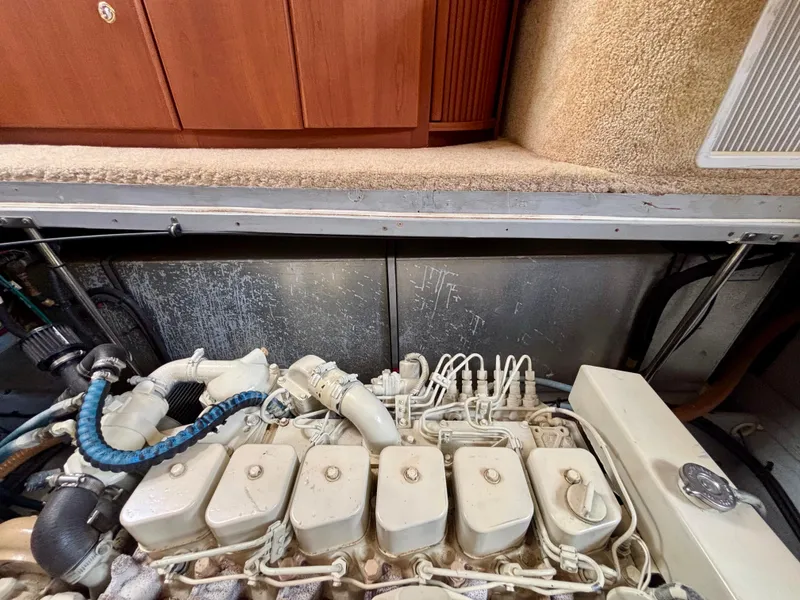 Slide: The Image of Silverton 39 Motor Yacht 2005 - 90