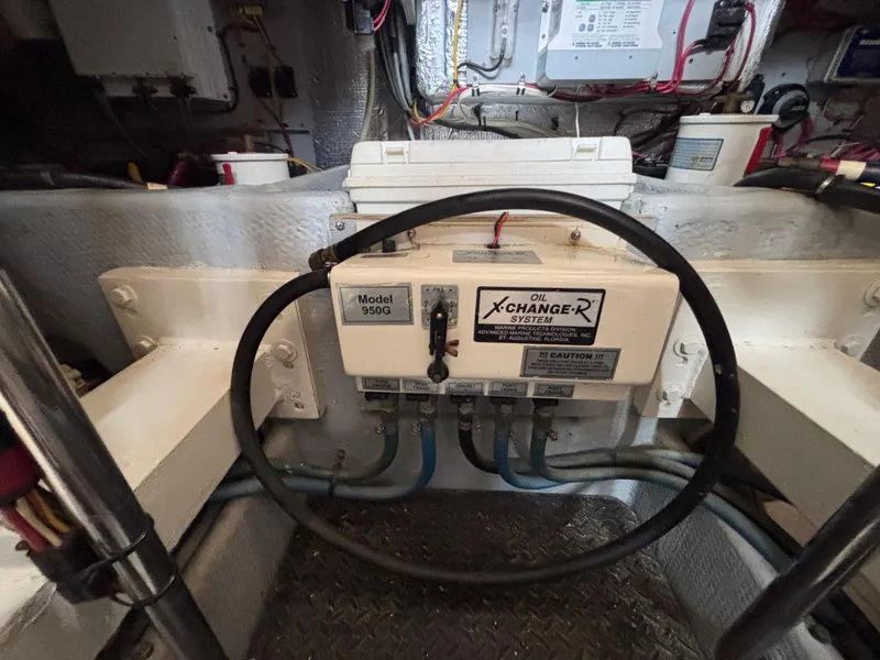 Slide: The Image of Silverton 39 Motor Yacht 2005 - 94