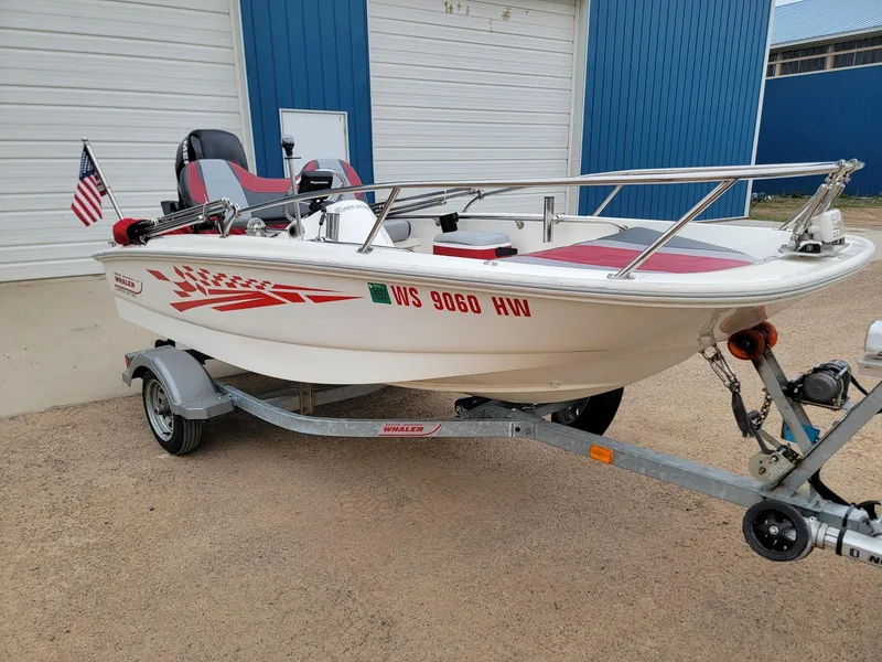 Slide: The Image of Boston Whaler 130 Super Sport 2012 - 3