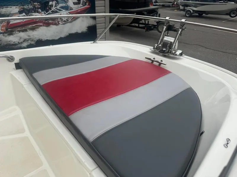 Slide: The Image of Boston Whaler 130 Super Sport 2012 - 9