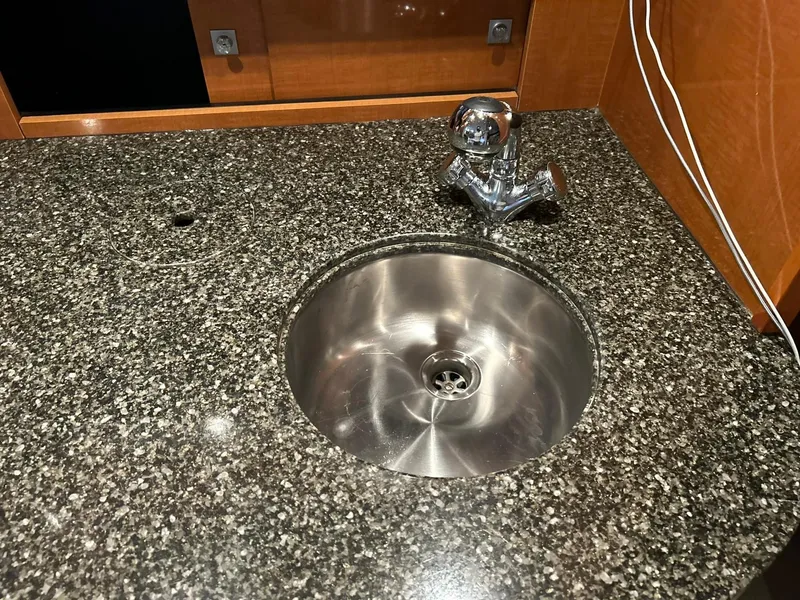 Slide: The Image of Chaparral 350 Signature 2009 - 61