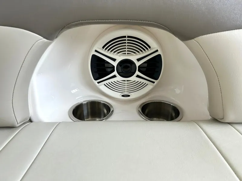 Slide: The Image of Chaparral 350 Signature 2009 - 71