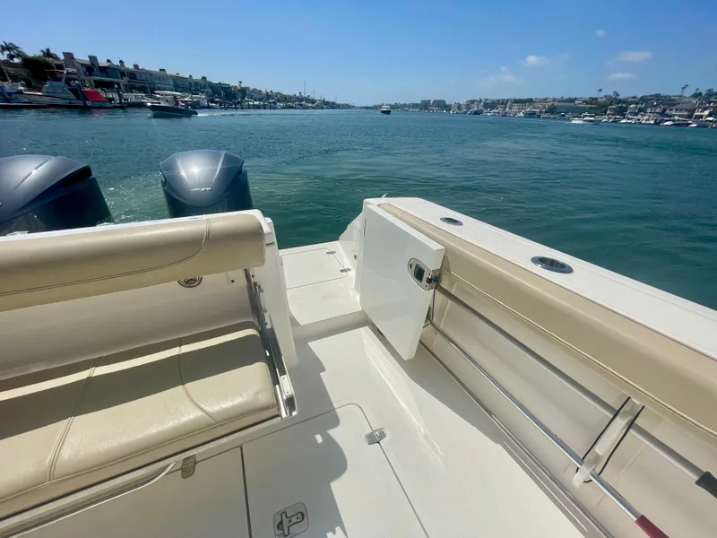 Slide: The Image of Pursuit OS 345 Offshore 2015 - 51