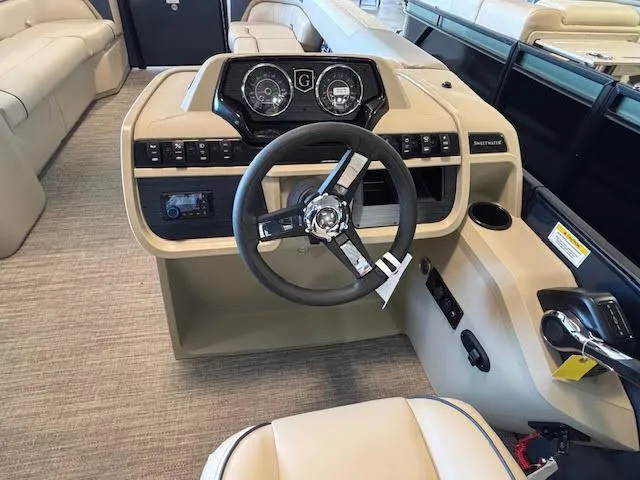 Slide: The Image of Godfrey SW2286CSE 2025 - 12