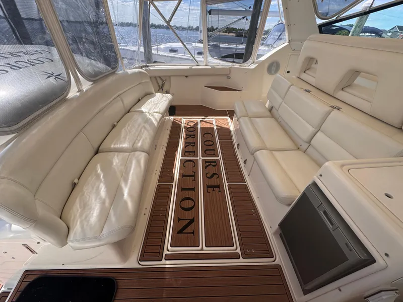 Slide: The Image of Tiara 4000 Express 1998 - 3