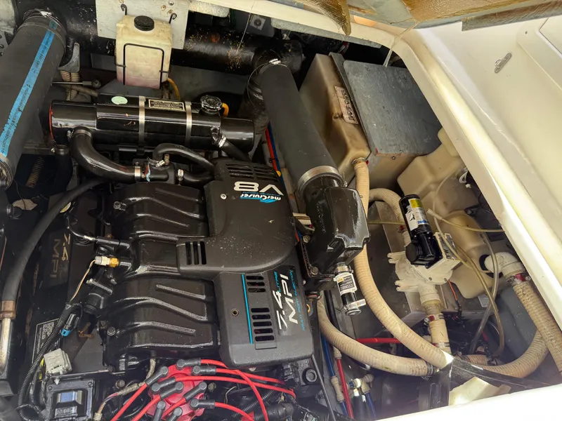 Slide: The Image of 1998 Sea Ray 330 Sundancer stereo system with Bluetooth and Dual brand controls. - 18