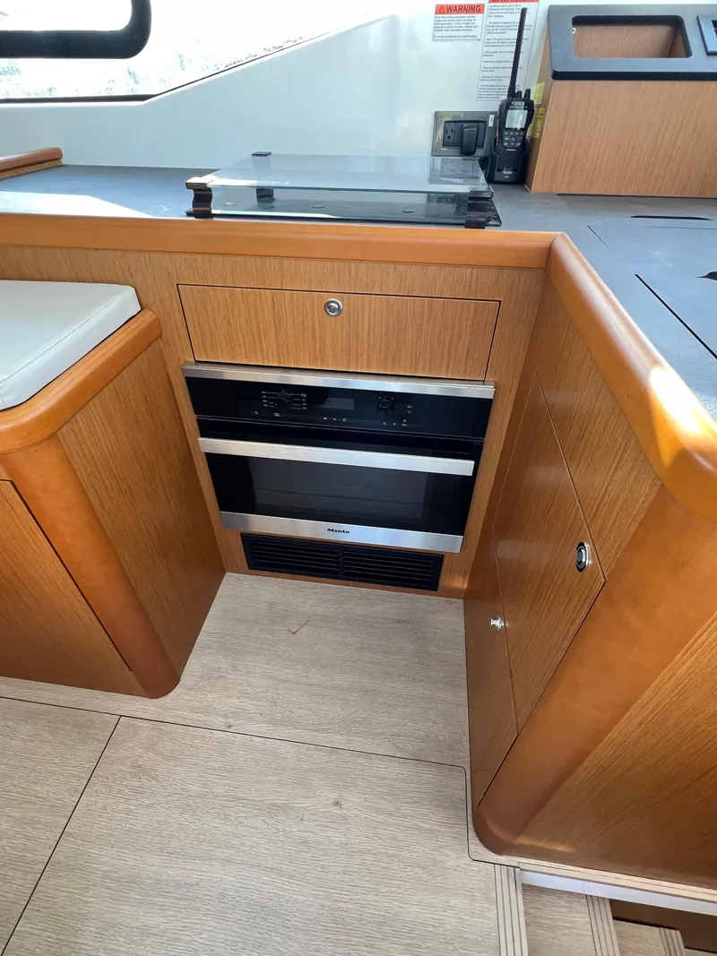 Slide: The Image of Beneteau Swift Trawler 35 2020 - 10