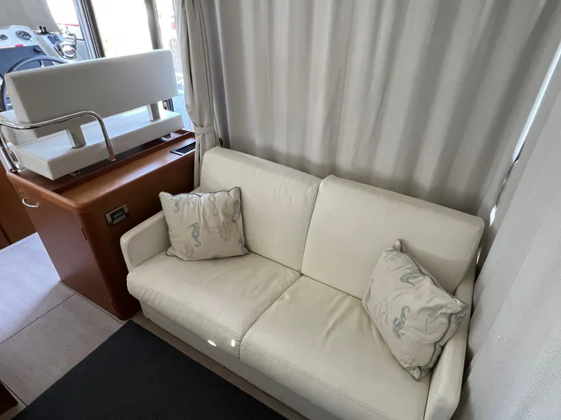 Slide: The Image of Beneteau Swift Trawler 35 2020 - 7