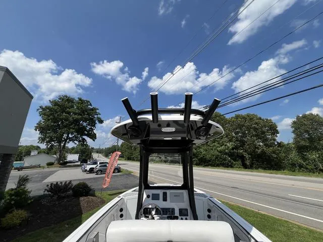 Slide: The Image of Yamaha FSH 222 Sport E 2025 - 13