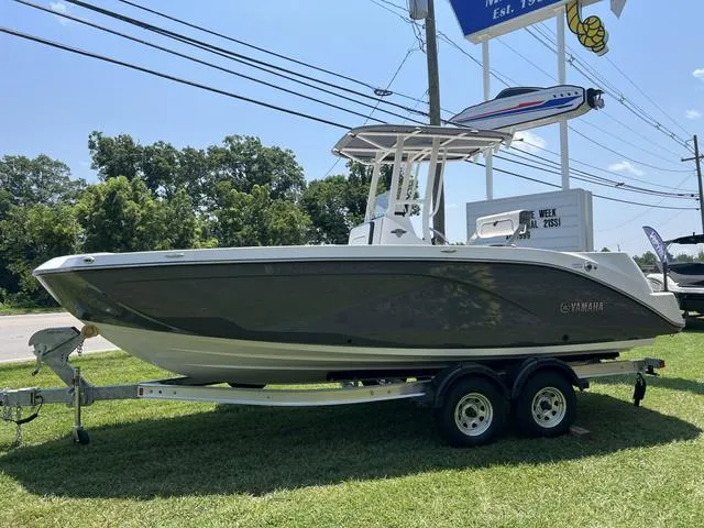 The Image of Yamaha FSH 222 Sport 2025 - 1