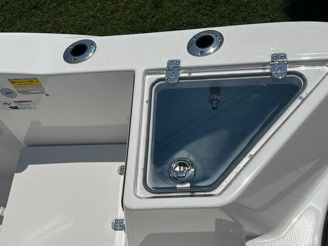 Slide: The Image of Yamaha FSH 222 Sport 2025 - 8