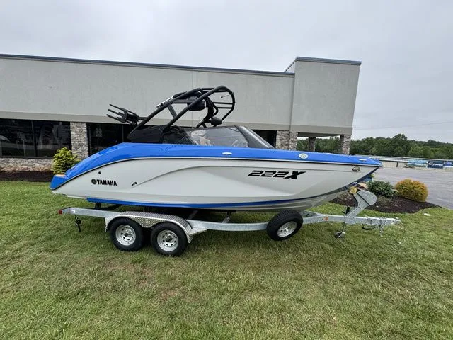 The Image of Yamaha 222XD 2025 - 1