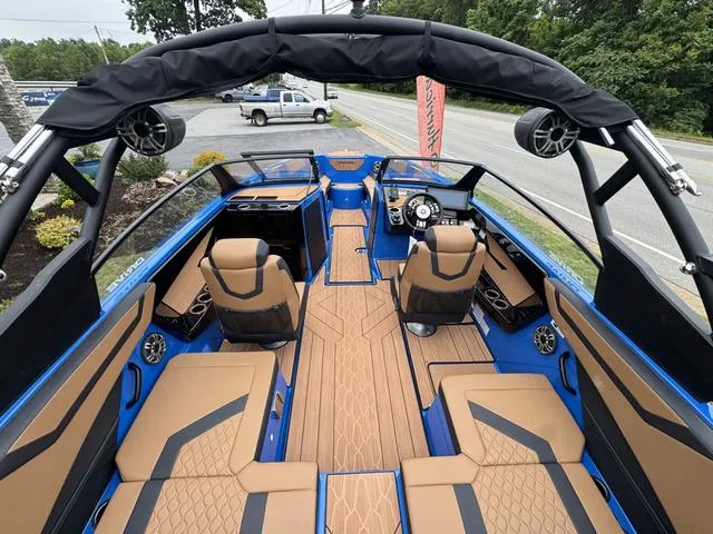 Slide: The Image of Yamaha 222XD 2025 - 11