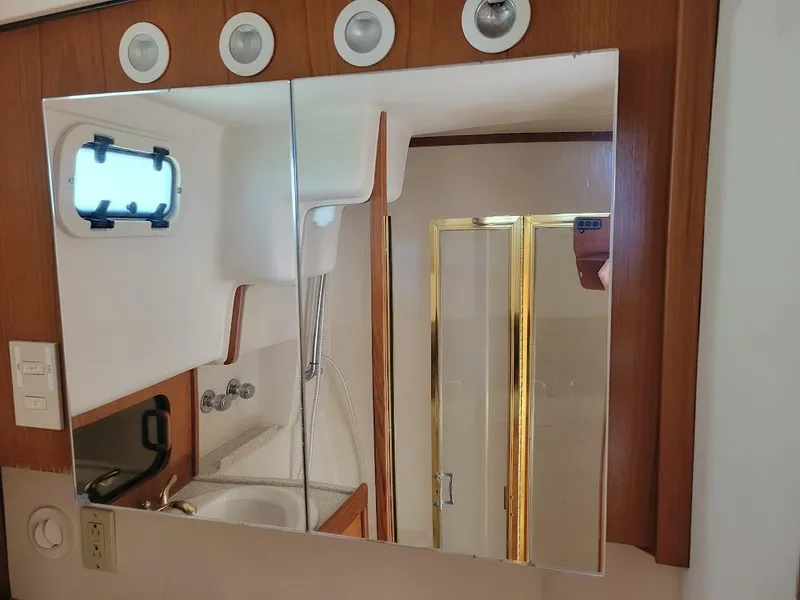 Slide: The Image of Mainship 430 Trawler 1999 - 71