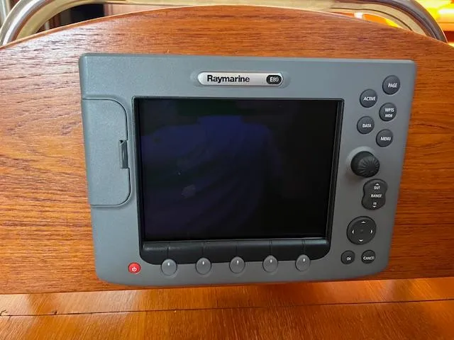 Slide: The Image of Raymarine E80 navigation display on 2006 Hunter 44 Deck Salon yacht. - 18