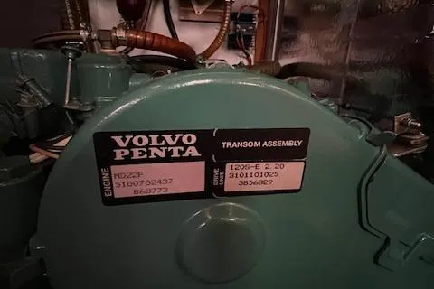 Slide: The Image of Volvo Penta engine in a 2000 Bavaria 42 Cruiser sailboat. - 18