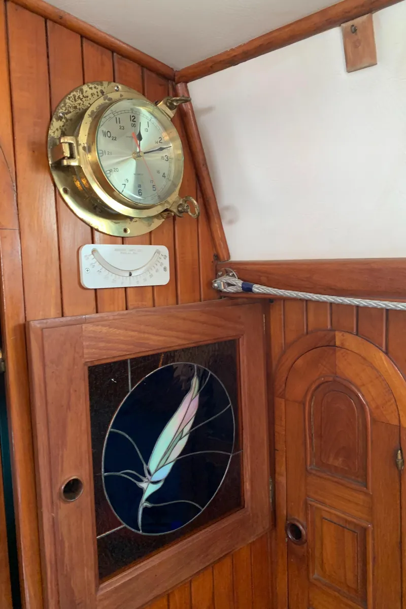 Slide: The Image of Robert Perry 41 Sloop 1979 - 60