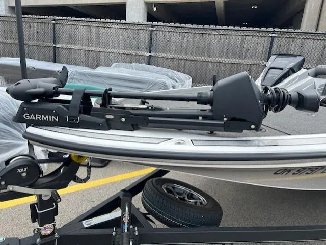 Slide: The Image of 2022 Nitro Z19 boat with Garmin trolling motor on trailer. - 4