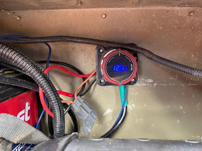 Slide: The Image of 2017 Tracker Grizzly 1654 MVX Sportsman boat wiring with voltage display showing 12.6 volts. - 43