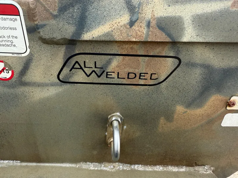 Slide: The Image of All-welded hull of 2017 Tracker Grizzly 1654 MVX Sportsman boat. - 7