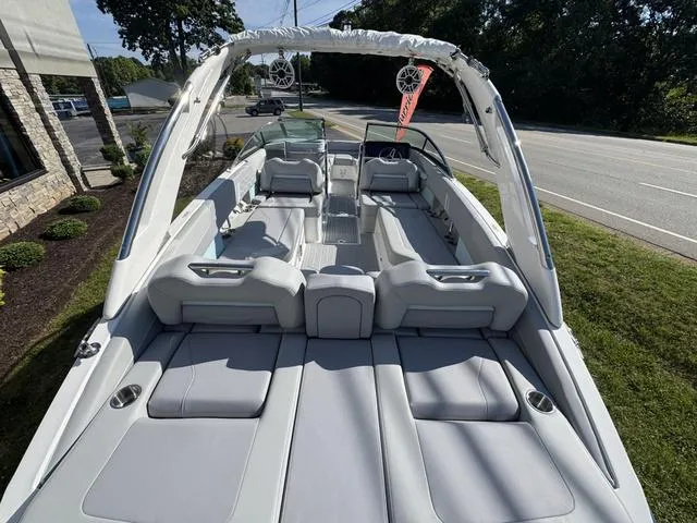 Slide: The Image of Regal LS6 2025 - 6