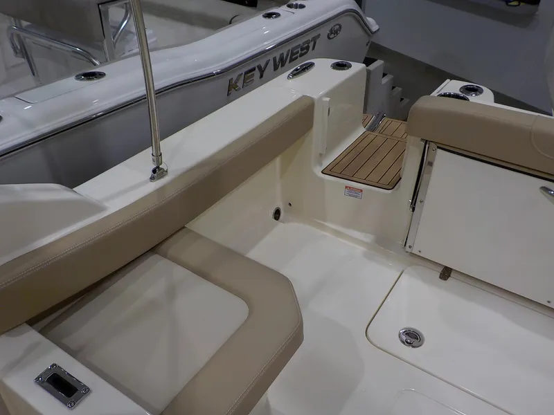 Slide: The Image of Scout Dorado 215 2025 - 16