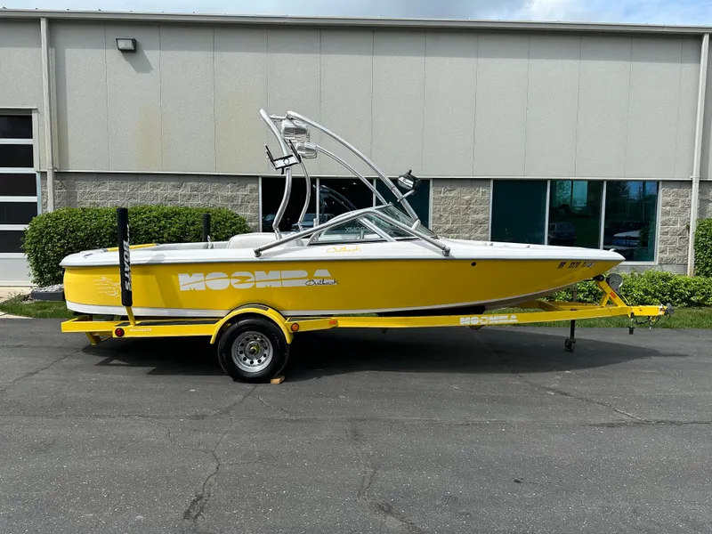 The Image of Moomba Outback 2002 - 1