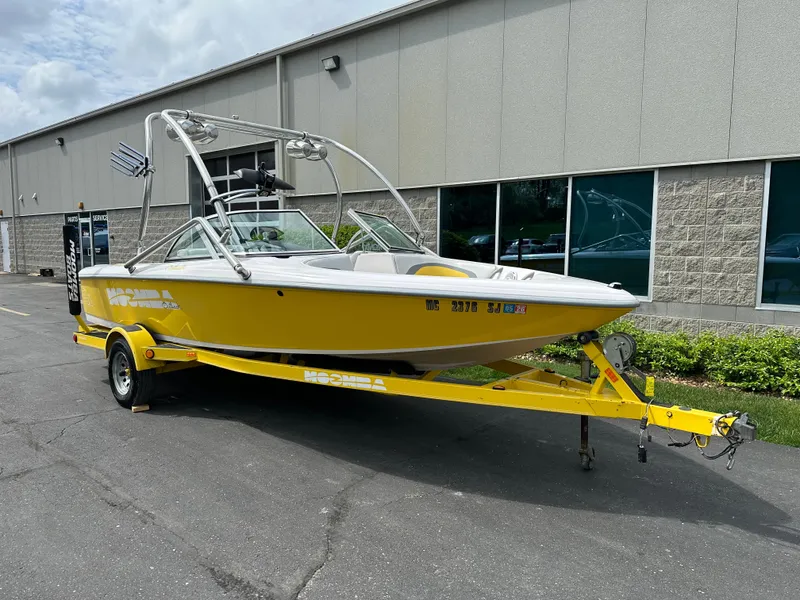 Slide: The Image of Moomba Outback 2002 - 3