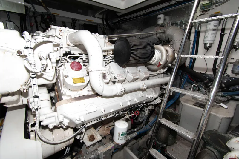 Slide: The Image of Sunseeker Predator 62 2009 - 68