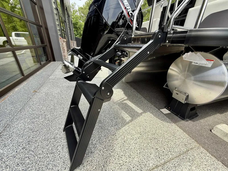 Slide: The Image of Harris Cruiser 210 CWDH (Heritage Edition) 2025 - 24