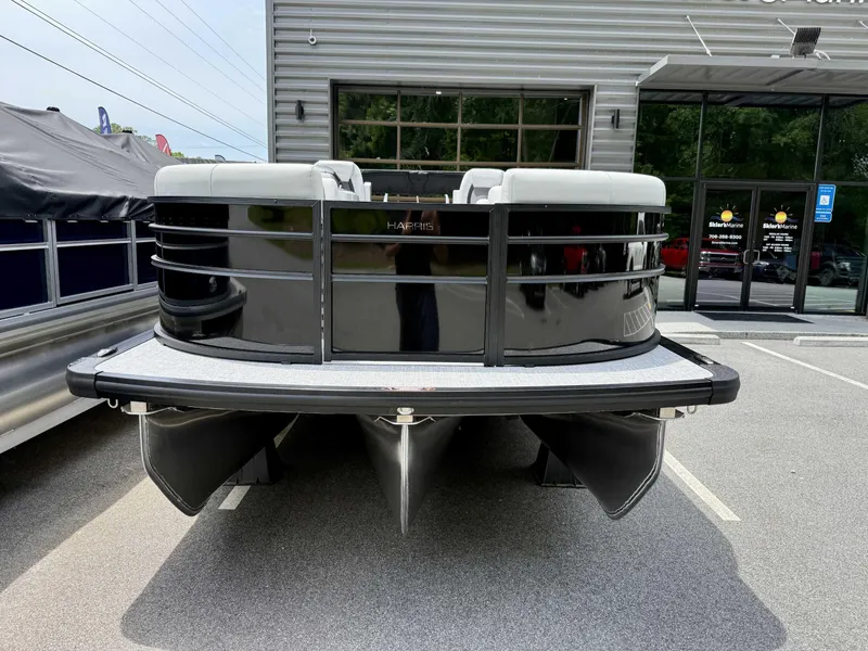 Slide: The Image of Harris Cruiser 210 CWDH (Heritage Edition) 2025 - 3