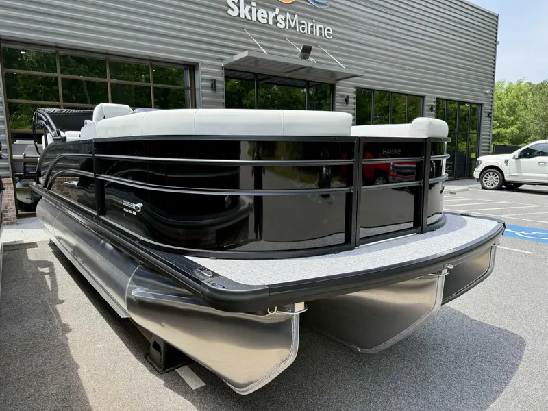 Slide: The Image of Harris Cruiser 210 CWDH (Heritage Edition) 2025 - 4