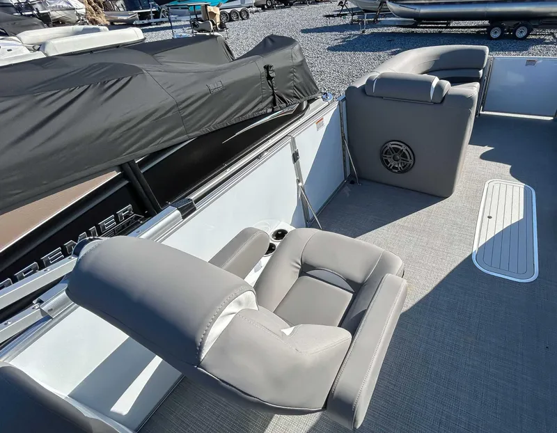 Slide: The Image of Sylvan S 3 Clz Dh 2024 - 7