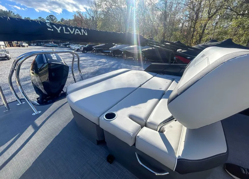 Slide: The Image of Sylvan MIRAGE X5 CLZ DH 2025 - 10