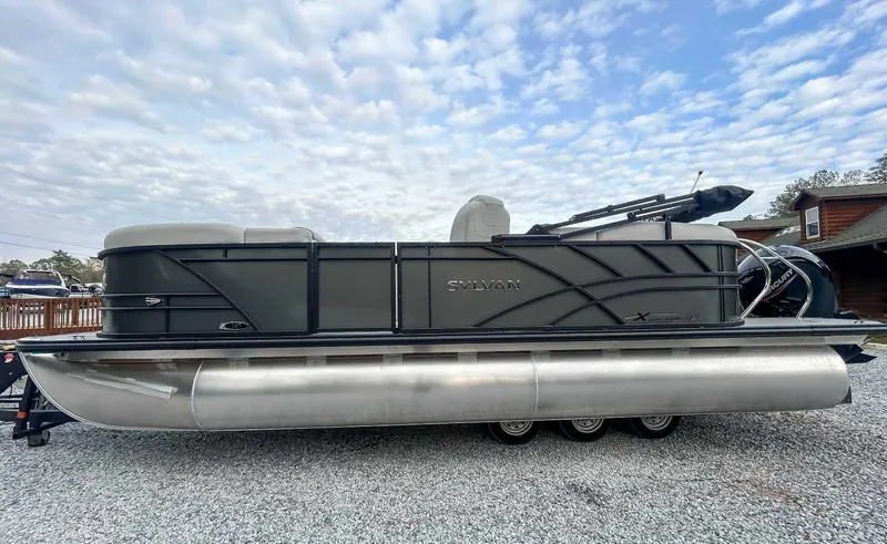 Slide: The Image of Sylvan Mirage X3 2025 - 1