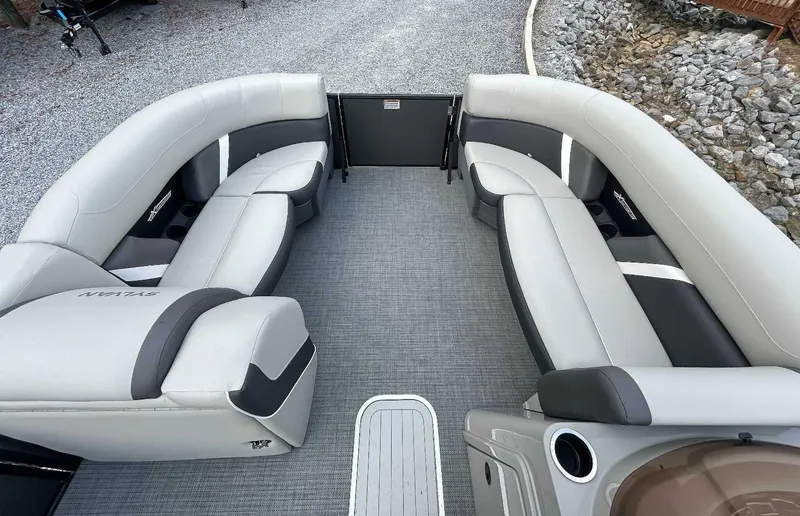 Slide: The Image of Sylvan Mirage X3 2025 - 10