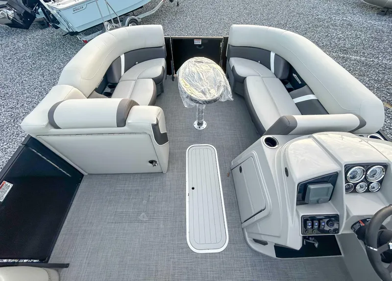 Slide: The Image of Sylvan Mirage X3 CLZ DH 2025 - 9