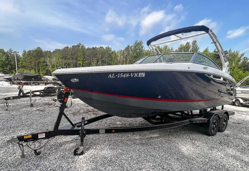 Slide: The Image of Cobalt R3 Surf 2021 - 3