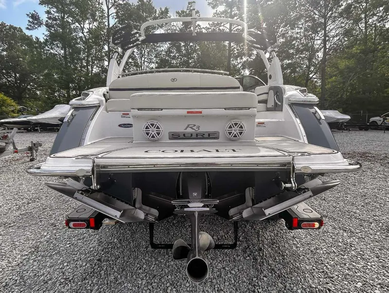 Slide: The Image of Cobalt R3 Surf 2021 - 7