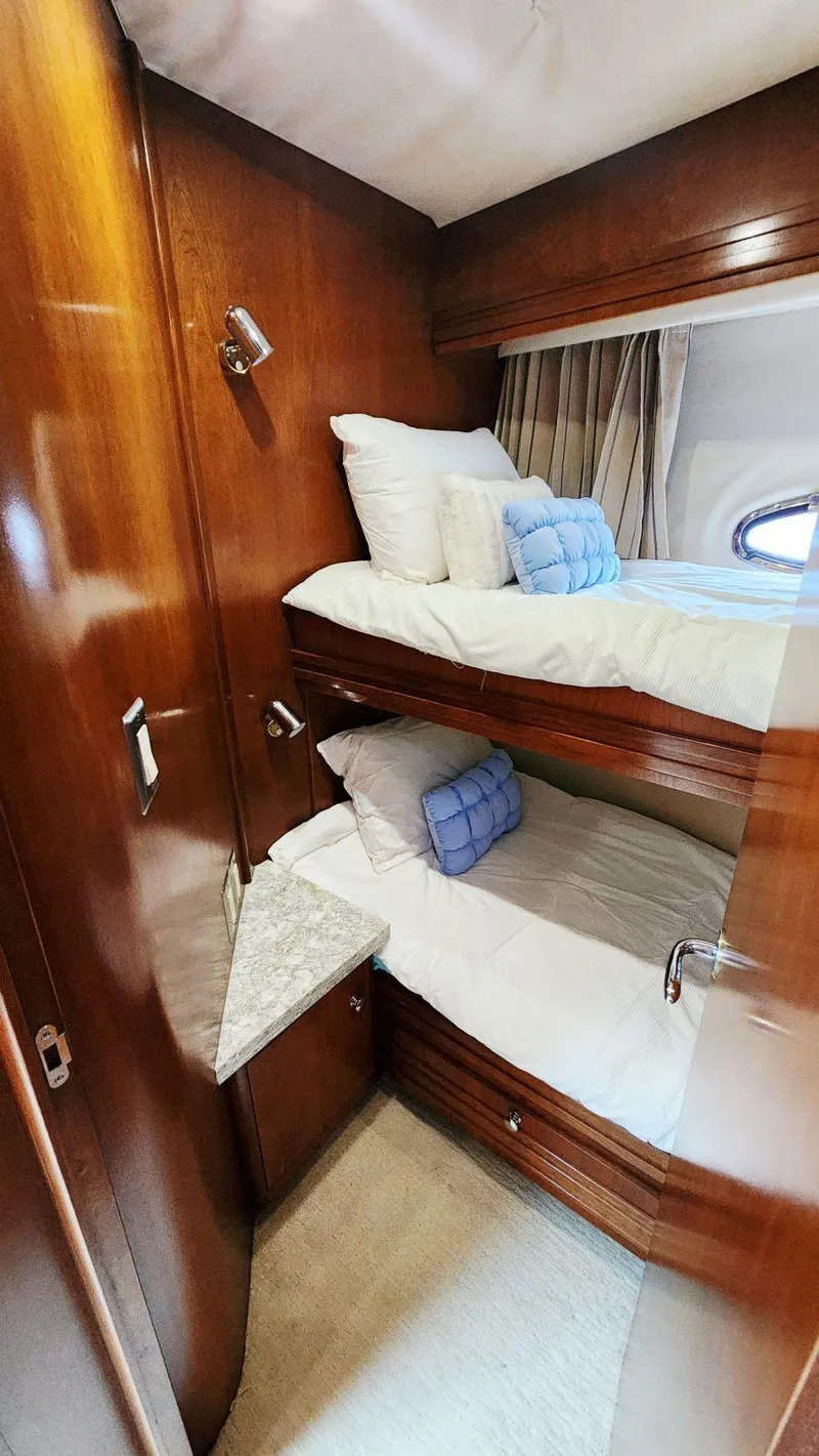 Slide: The Image of Carver Yachts 530 Voyager Pilothouse 1999 - 49