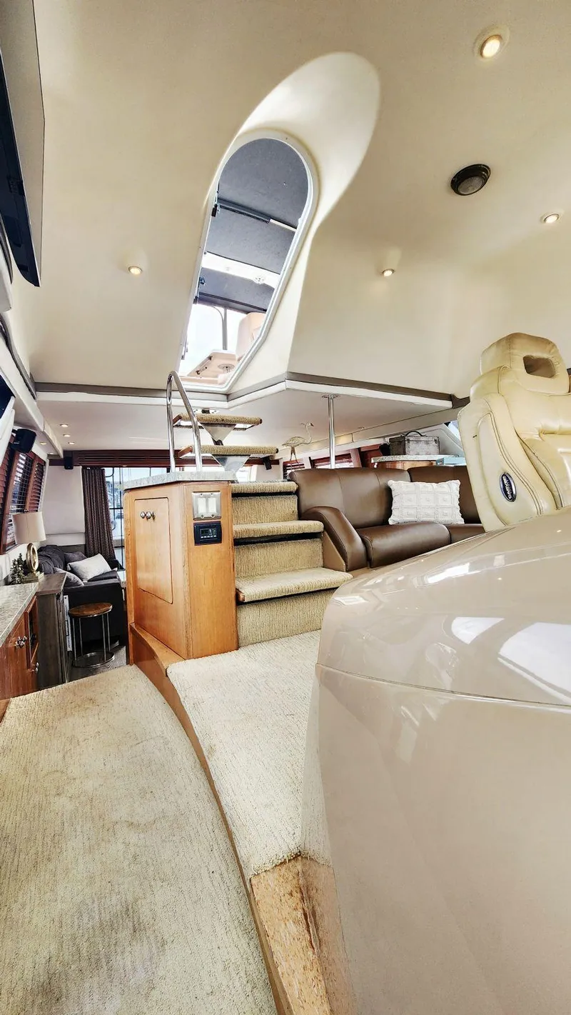 Slide: The Image of Carver Yachts 530 Voyager Pilothouse 1999 - 52