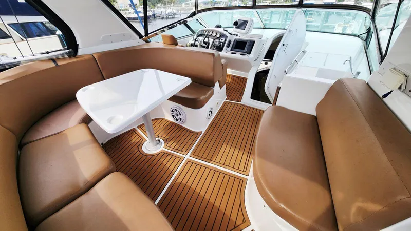 Slide: The Image of Carver Yachts 530 Voyager Pilothouse 1999 - 64