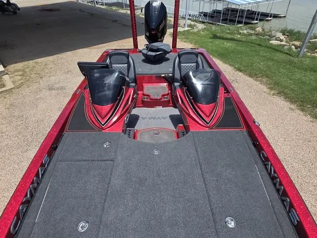 Slide: The Image of Caymas CX21 Pro 2023 - 18