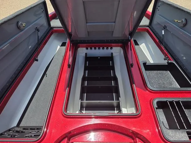 Slide: The Image of Caymas CX21 Pro 2023 - 20