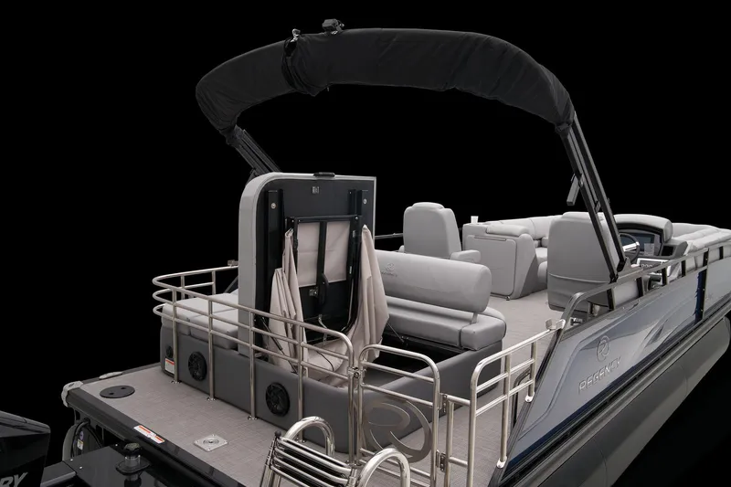 Slide: The Image of Regency 250 LE3 Sport 2025 - 61